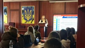 лекція для студентів-юристів