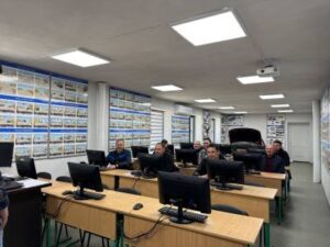 ПП «Автошкола “АвтолюБ-ІФ”»