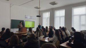 Студентам про особливості трудових відносин